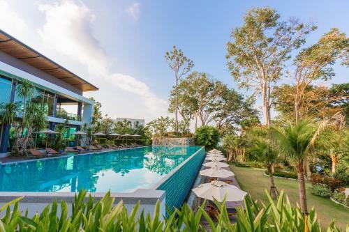 Hotel Wyndham Grand Phuket Kalim Bay