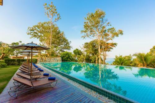 Hotel Wyndham Grand Phuket Kalim Bay