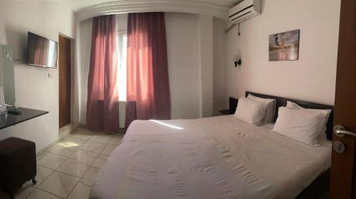 Albergue Hotel M�tropole R�sidence