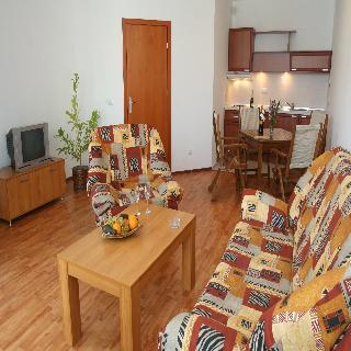 Residencia Joya Park Complex