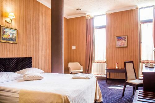 Hotel City Holiday Resort & Spa