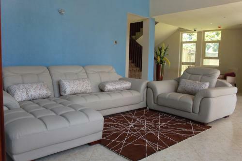 Lake Heights Entebbe By Bon Hotels