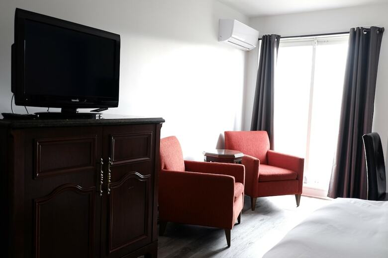 Hotel Auberge La Camarine