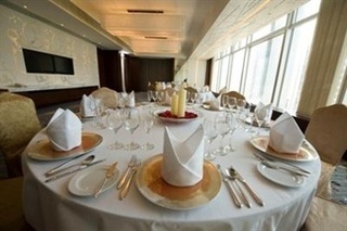 L'hotel Nina Et Convention Centre