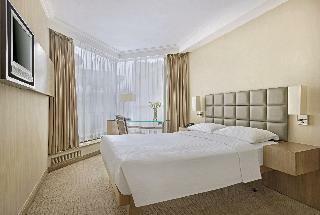 The Kowloon Hotel