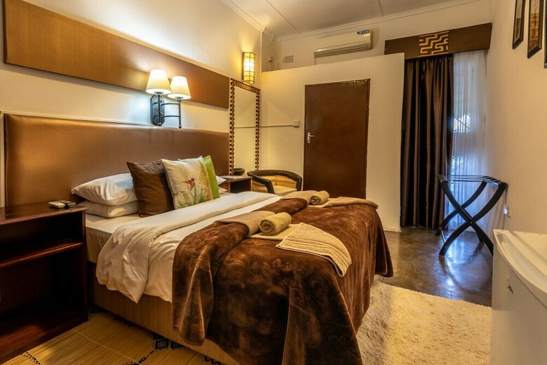 Ngoma Zanga Lodge