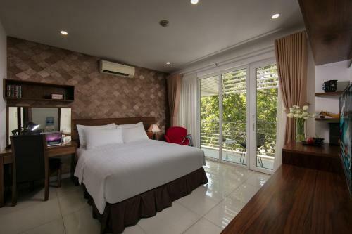 Aparthotel Poonsa Serviced Apartment