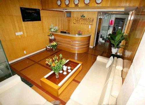 Mimosa Hotel