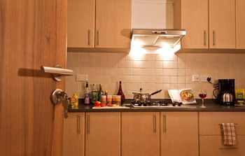 Aparthotel Heri Heights Serviced Apartments