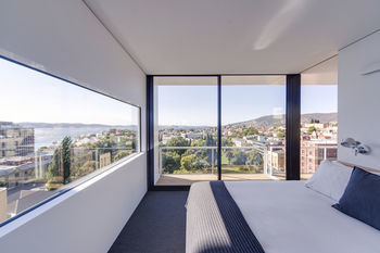 Aparthotel Avalon City Retreat