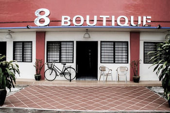 Hotel 8 Boutique By The Sea