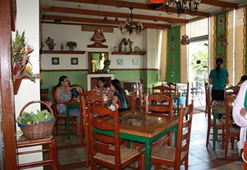 Hotel Bohol Bee Farm