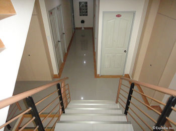 Hotel Anri Pension House