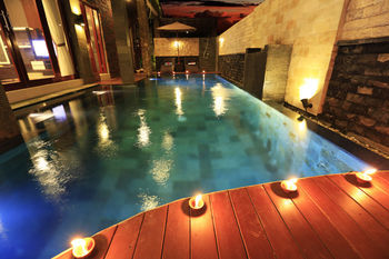 Hotel The Garga Beach Villas