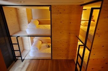 Mini West Hotel