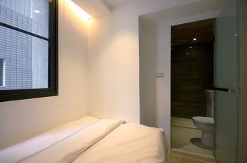 Mini West Hotel