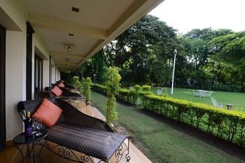 Hotel Sunderban Resort & Spa