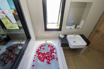 Hotel Andaman Pearl Resort