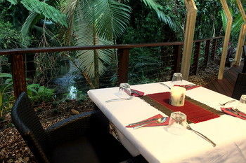 Hotel Heritage Lodge & Spa