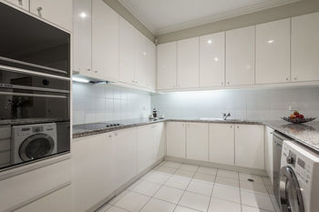 Hotel Flinders Landing Apartments