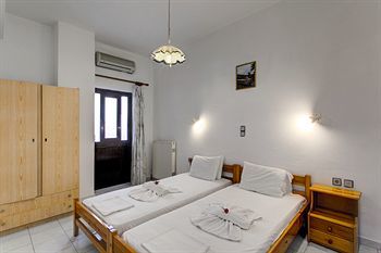 Aparthotel Artemis Apartments
