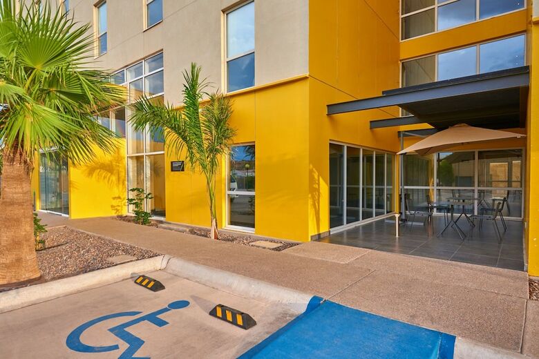 Hotel City Express Piedras Negras