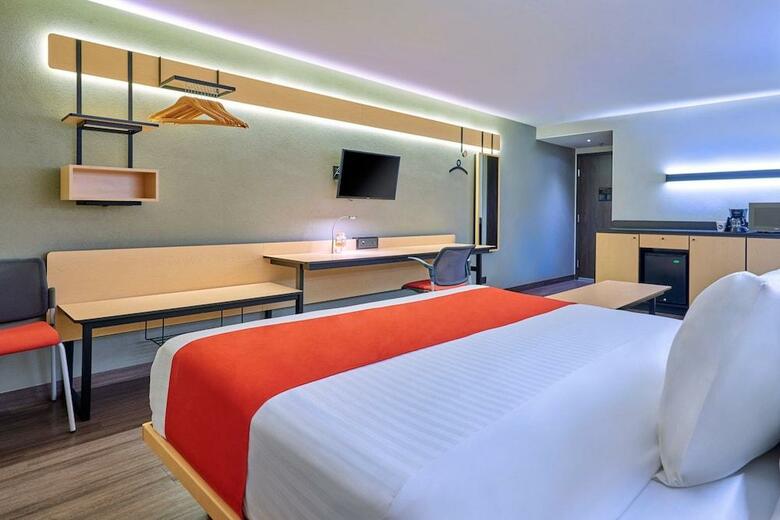 Hotel City Express Piedras Negras