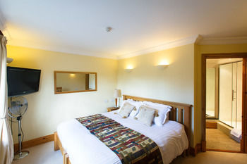 Hostal The Wharf House
