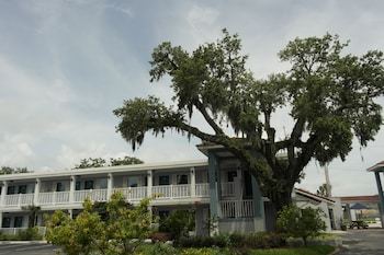 Motel Southern Oaks Inn