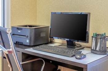 Hotel Quality Inn Near Fort Riley