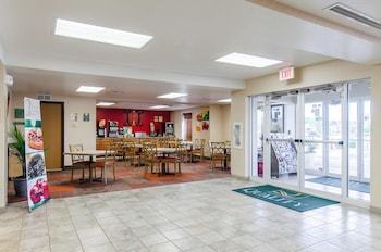 Hotel Quality Inn Near Fort Riley