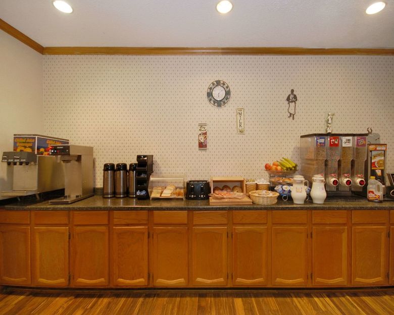 Hotel Quality Inn And Suites Dublin