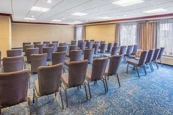 Crowne Plaza Hotel Columbus - Dublin Ohio