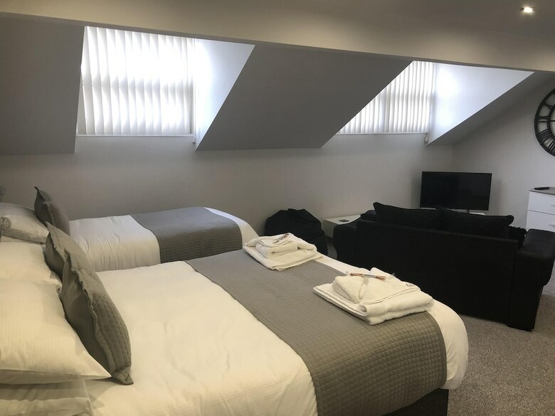 Hotel Ash Lodge - Guest House