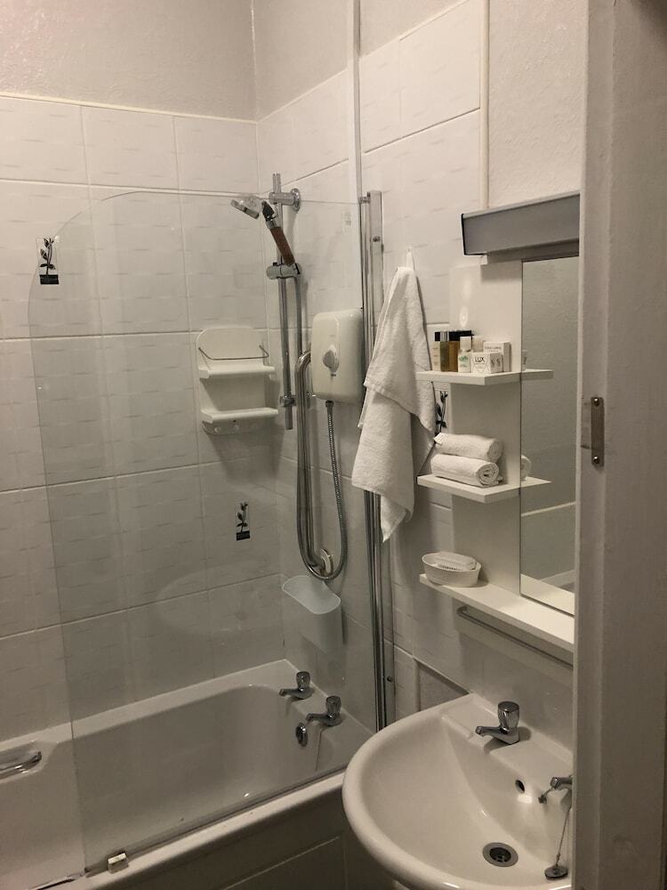 Hotel Ash Lodge - Guest House