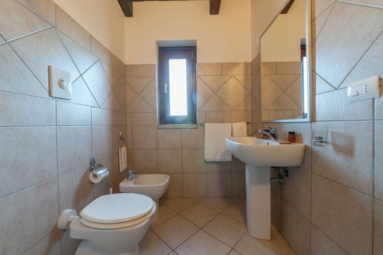 Gravina Resort & Apartments
