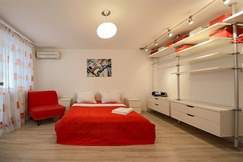 Apartamento Partner Guest House Saksahans'koho