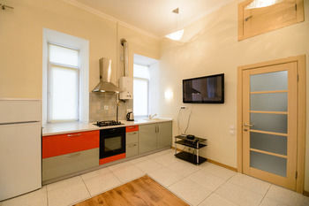Apartamento Partner Guest House Saksahans'koho
