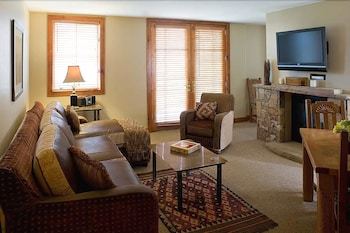 Hotel Inn At Lost Creek
