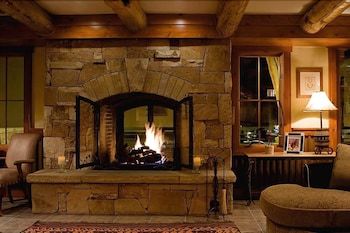 Hotel Inn At Lost Creek