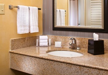 Hotel Courtyard By Marriott Huntsville University Drive