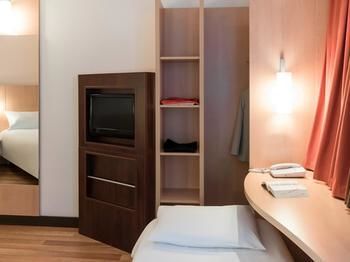 Hotel Ibis Angers Centre Ch�teau