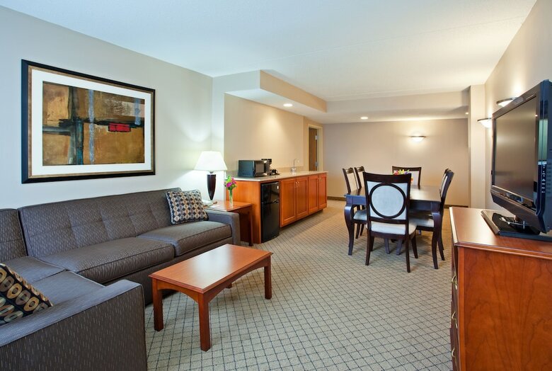 Holiday Inn Hotel & Suites Cin