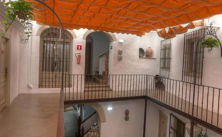 Hotel Los Patios