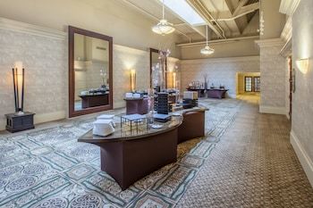 Crowne Plaza Hotel Indianapolis Downtown