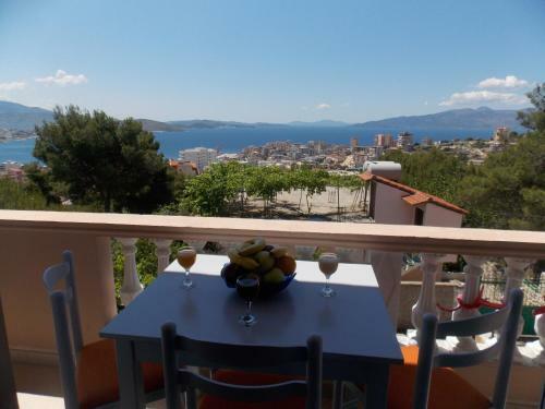 Hostal Guest House Vila Bega