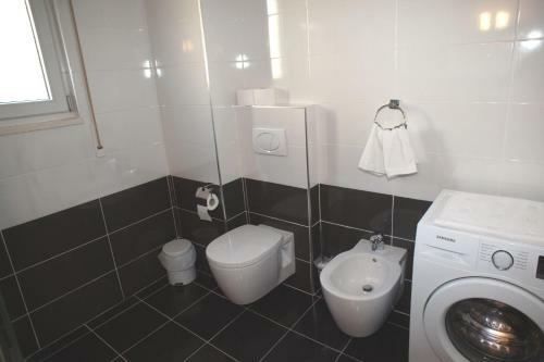White Residence Apartments