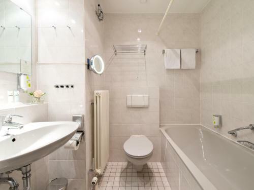 Hotel Achat Premium Neustadt/weinstra�e