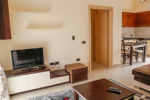 Luxury Apartments Golem