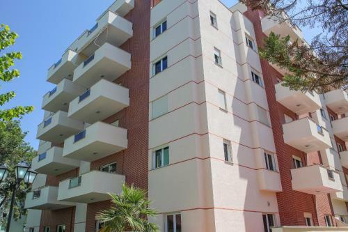 Luxury Apartments Golem